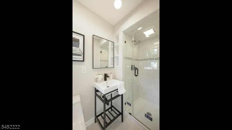 15 Plymouth Rd Westfield Town, NJ 07090