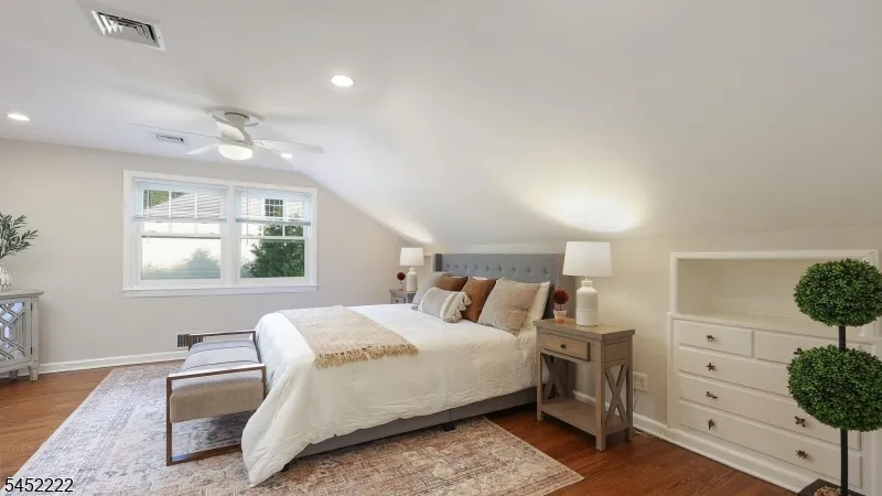 15 Plymouth Rd Westfield Town, NJ 07090