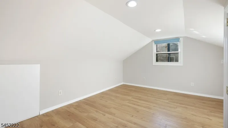 15 Plymouth Rd Westfield Town, NJ 07090