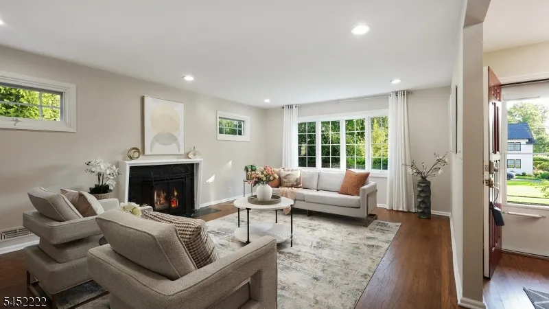 15 Plymouth Rd Westfield Town, NJ 07090