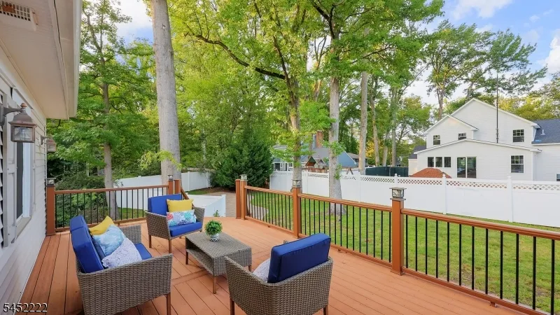 15 Plymouth Rd Westfield Town, NJ 07090