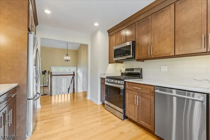 45 Michael Dr Westfield Town, NJ 07090