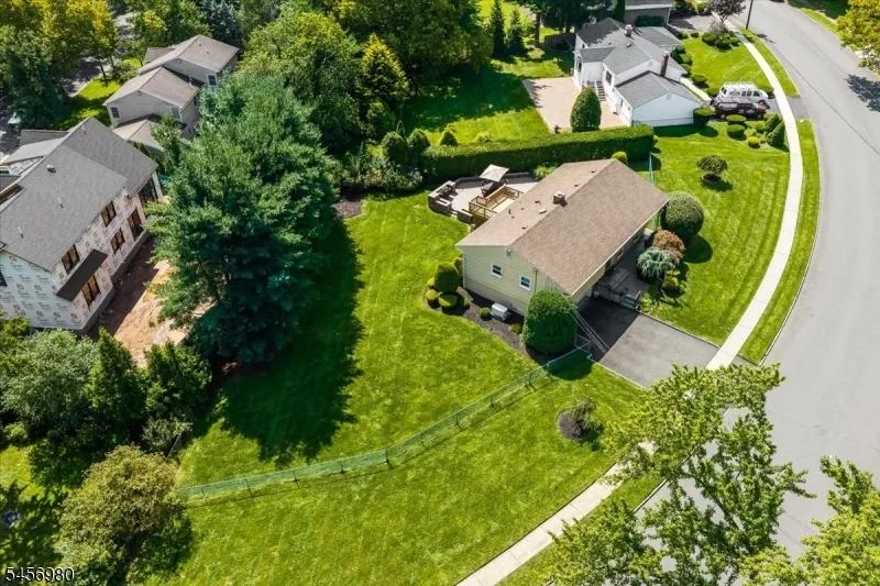 45 Michael Dr Westfield Town, NJ 07090