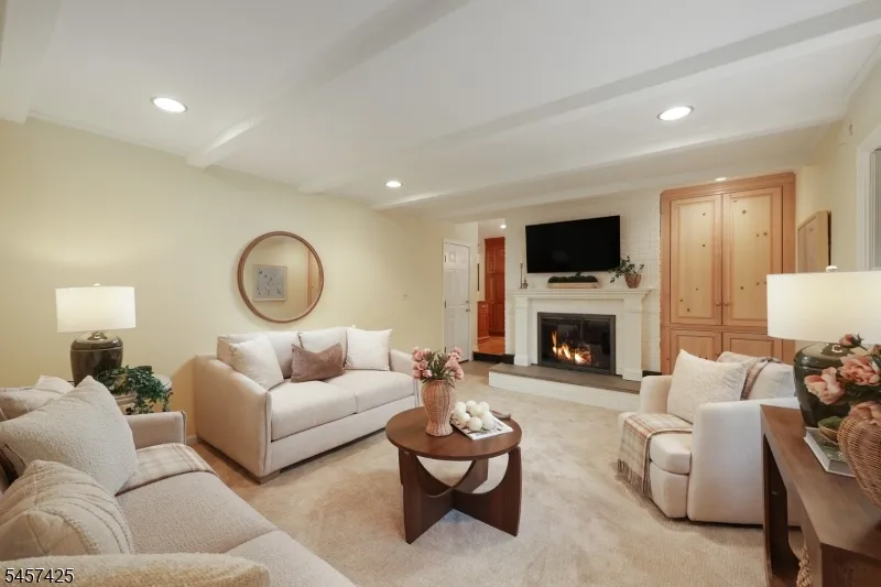 909 Stevens Avenue Westfield Town, NJ 07090