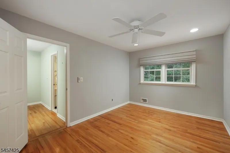 909 Stevens Avenue Westfield Town, NJ 07090