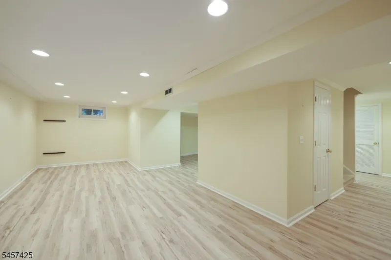 909 Stevens Avenue Westfield Town, NJ 07090