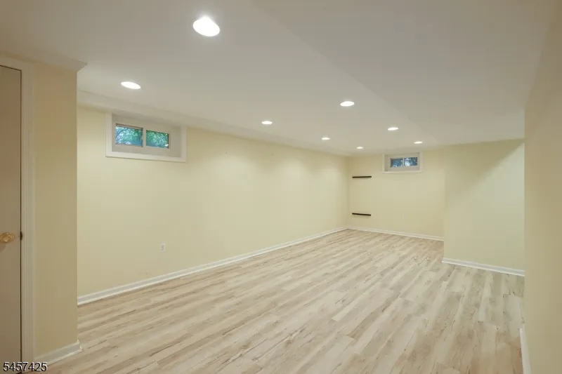 909 Stevens Avenue Westfield Town, NJ 07090