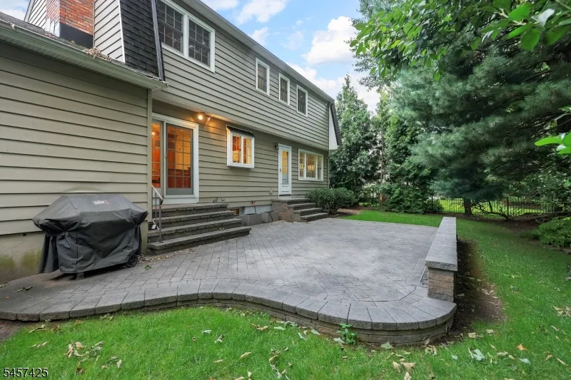 909 Stevens Avenue Westfield Town, NJ 07090