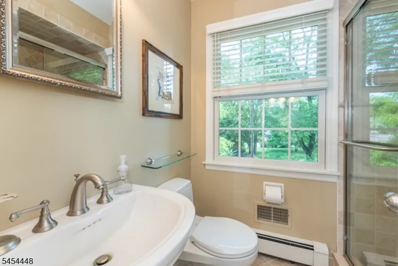 2 Midvale Ave West Caldwell, NJ 07006