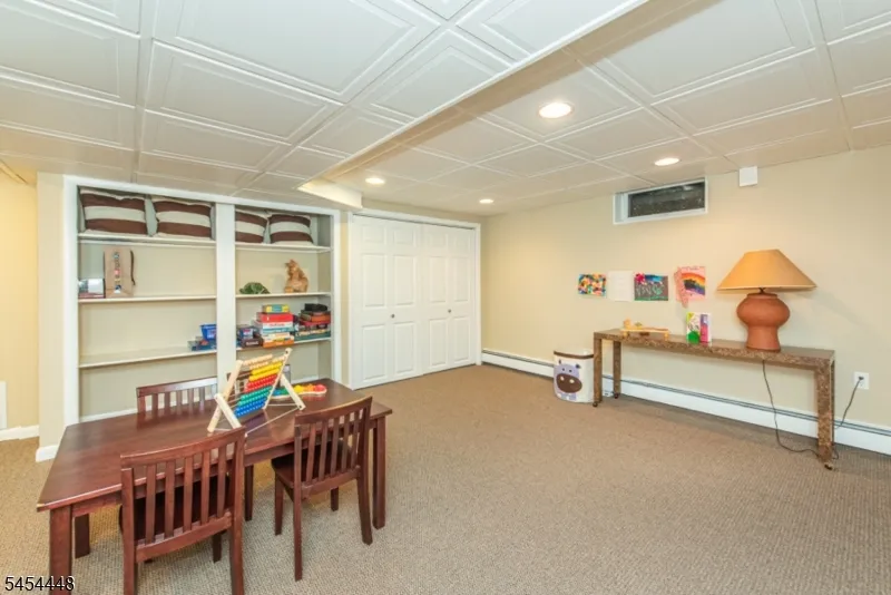 2 Midvale Ave West Caldwell, NJ 07006