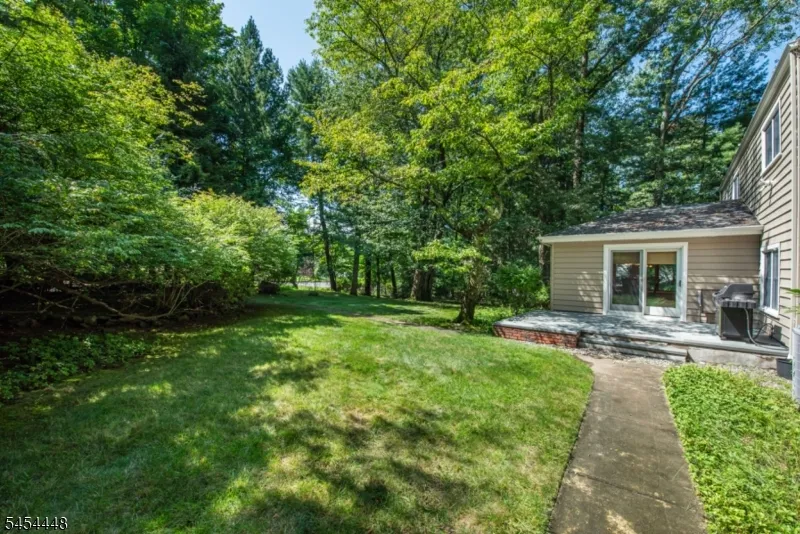 2 Midvale Ave West Caldwell, NJ 07006