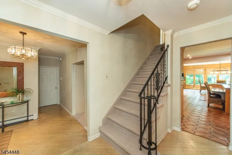 2 Midvale Ave West Caldwell, NJ 07006