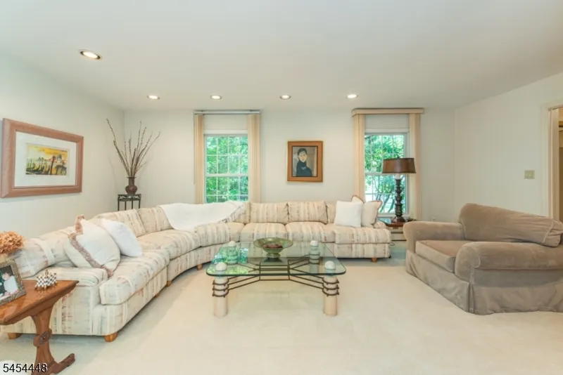 2 Midvale Ave West Caldwell, NJ 07006