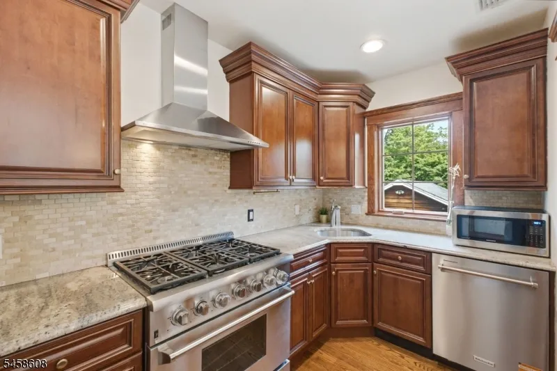 26 Myrtle Ave Cedar Grove, NJ 07009