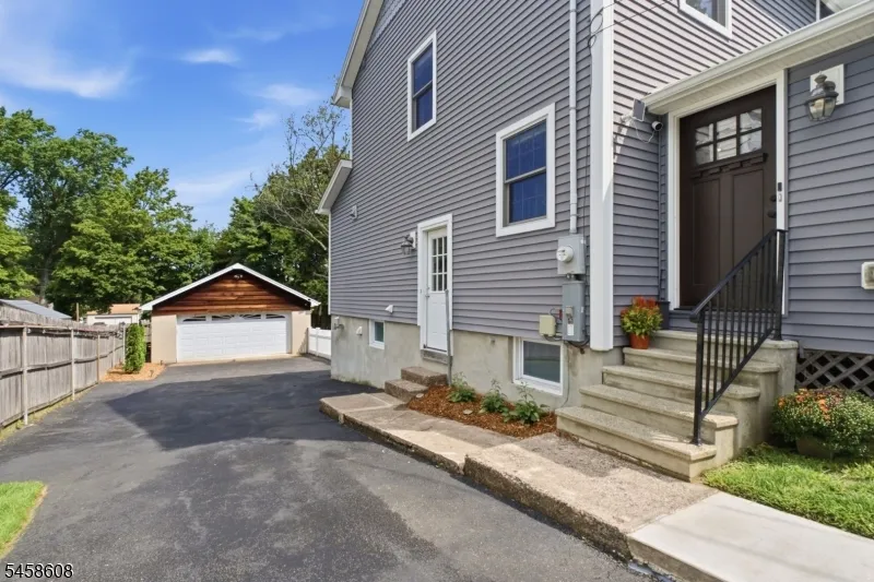26 Myrtle Ave Cedar Grove, NJ 07009