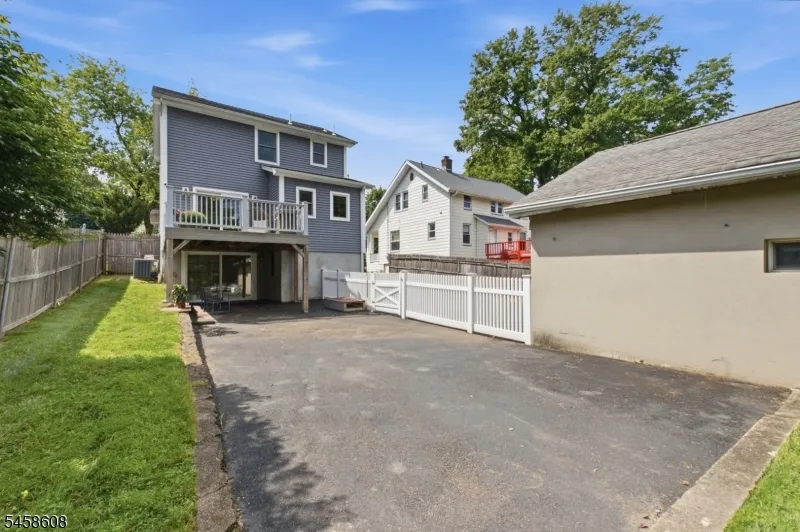 26 Myrtle Ave Cedar Grove, NJ 07009