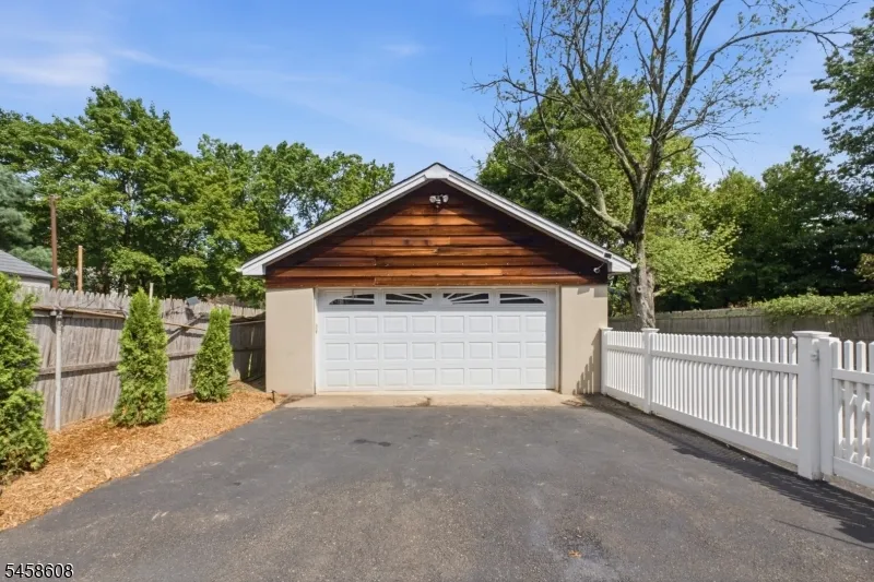 26 Myrtle Ave Cedar Grove, NJ 07009