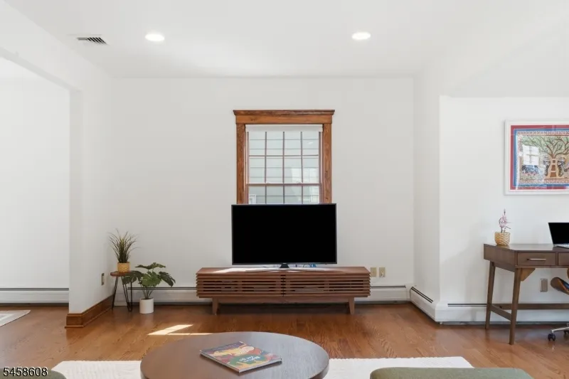 26 Myrtle Ave Cedar Grove, NJ 07009