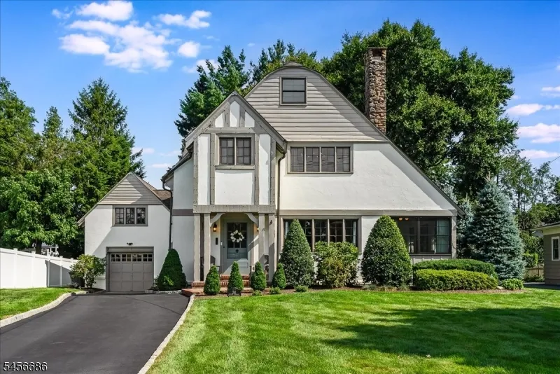 251 Tuttle Pkwy Westfield Town, NJ 07090