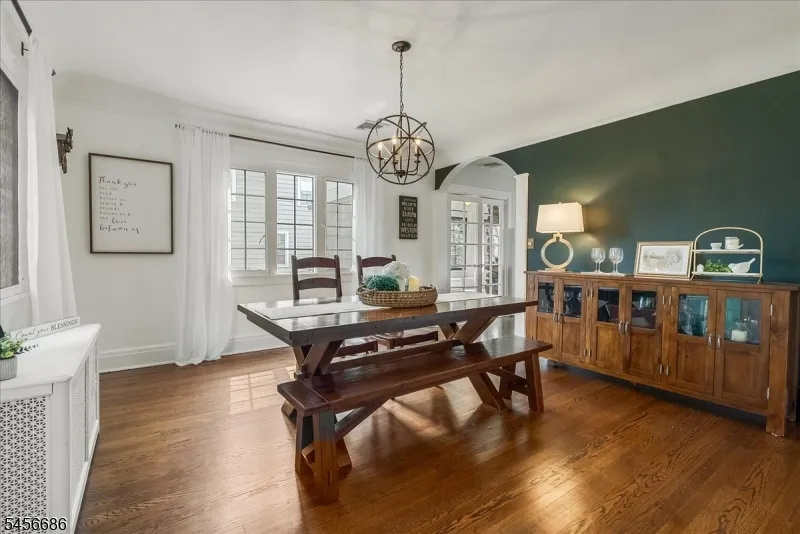 251 Tuttle Pkwy Westfield Town, NJ 07090