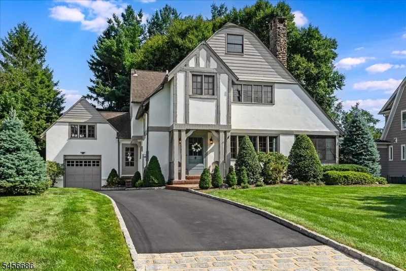 251 Tuttle Pkwy Westfield Town, NJ 07090