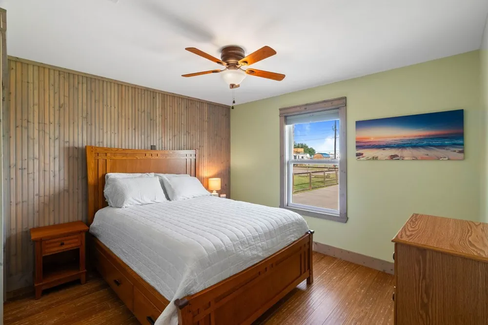 122 Dead Ends Drive Rockport, TX 78382