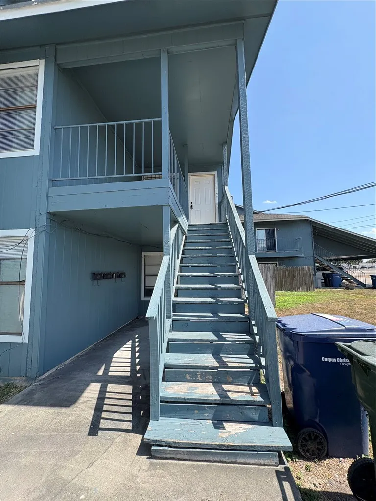 4218 Calallen Drive #4 Corpus Christi, TX 78410