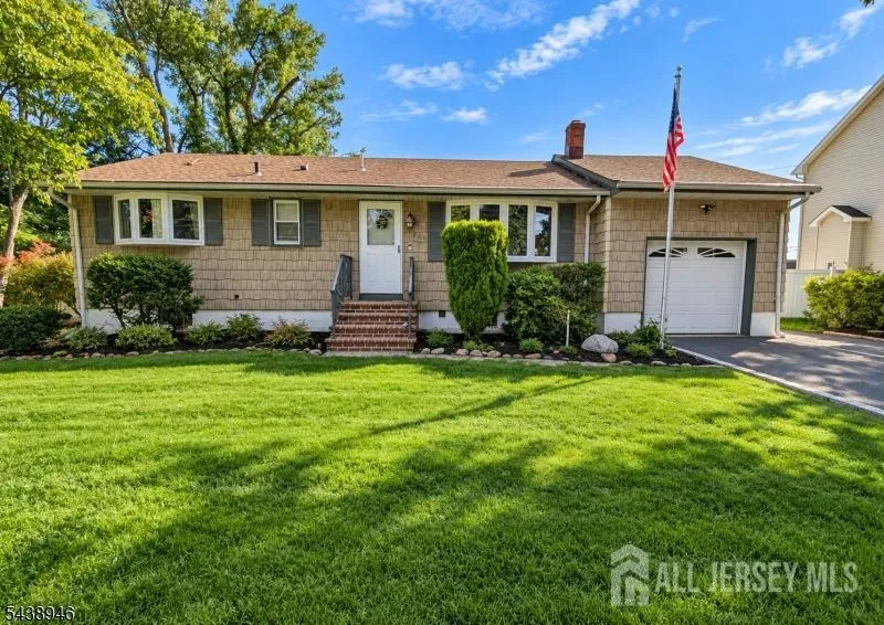 347 Delmore Avenue South Plainfield, NJ 07080