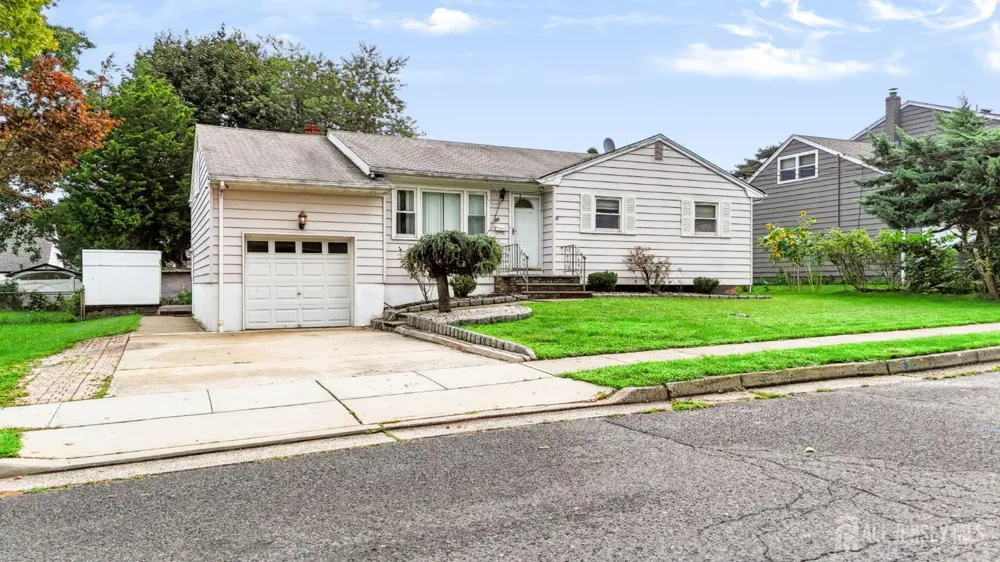 37 Caroline Drive South River, NJ 08882