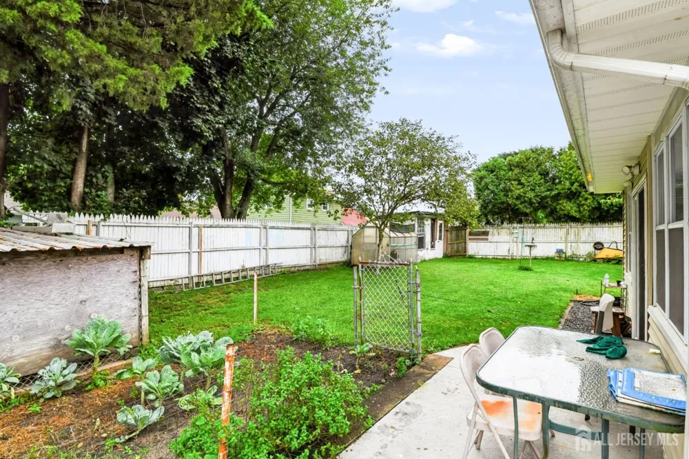 37 Caroline Drive South River, NJ 08882