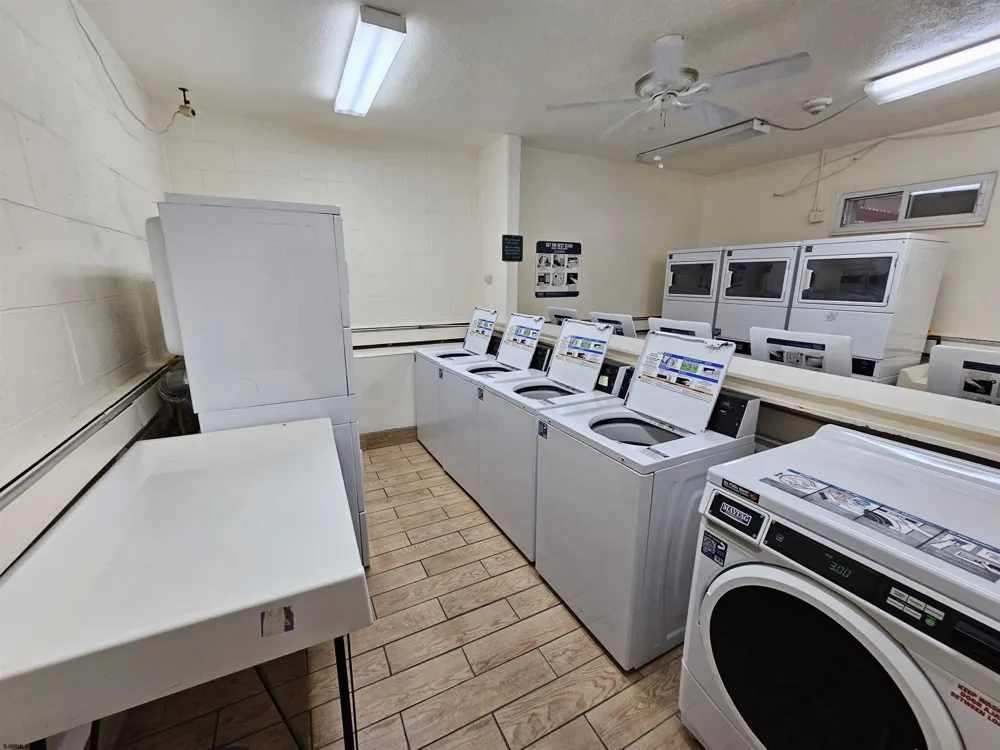 3817 Ventnor Ave Atlantic City, NJ 08401