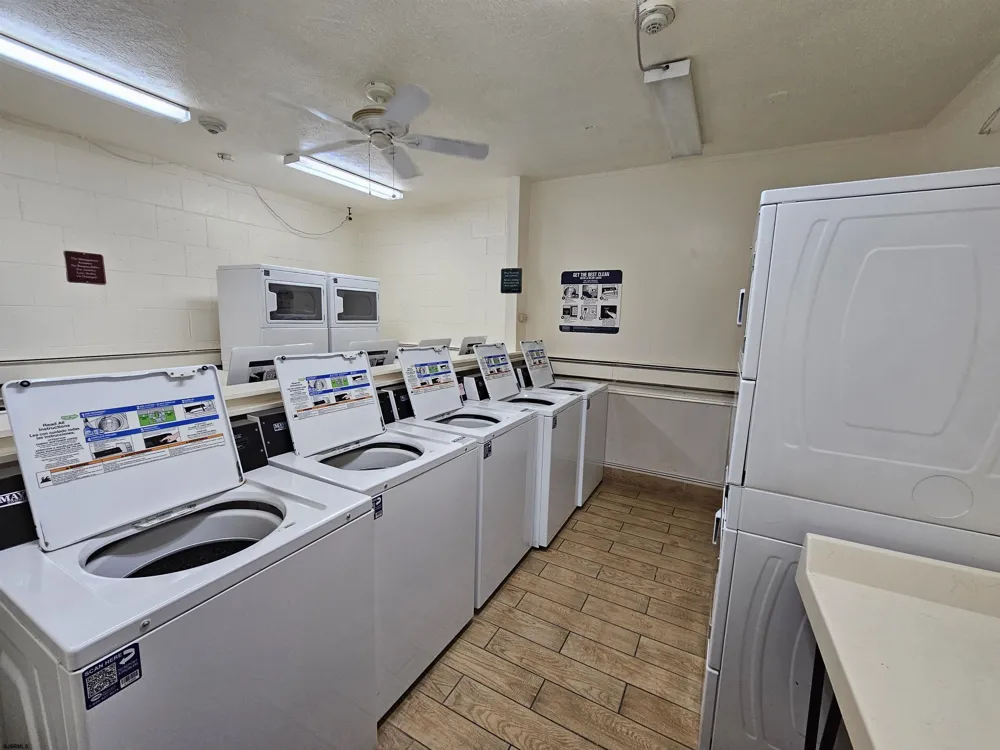 3817 Ventnor Ave Atlantic City, NJ 08401