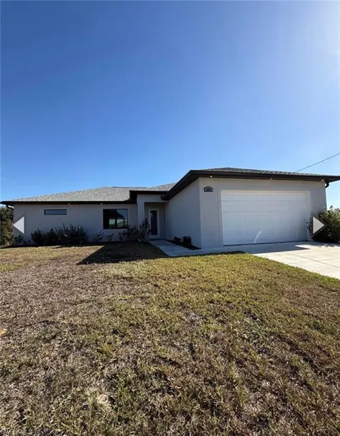 2609 NE 5th Place