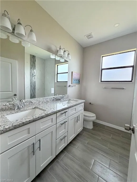 2609 NE 5th Place Cape Coral, FL 33909