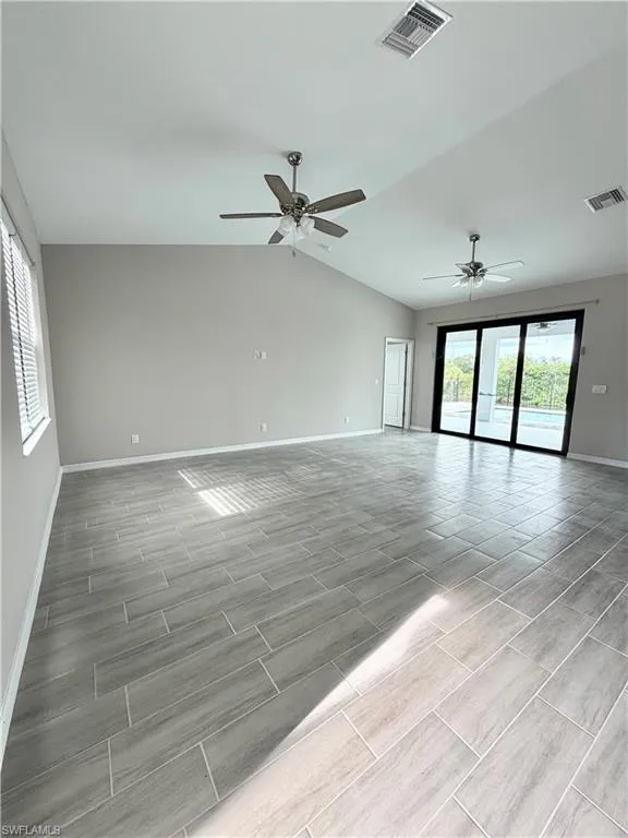2609 NE 5th Place Cape Coral, FL 33909