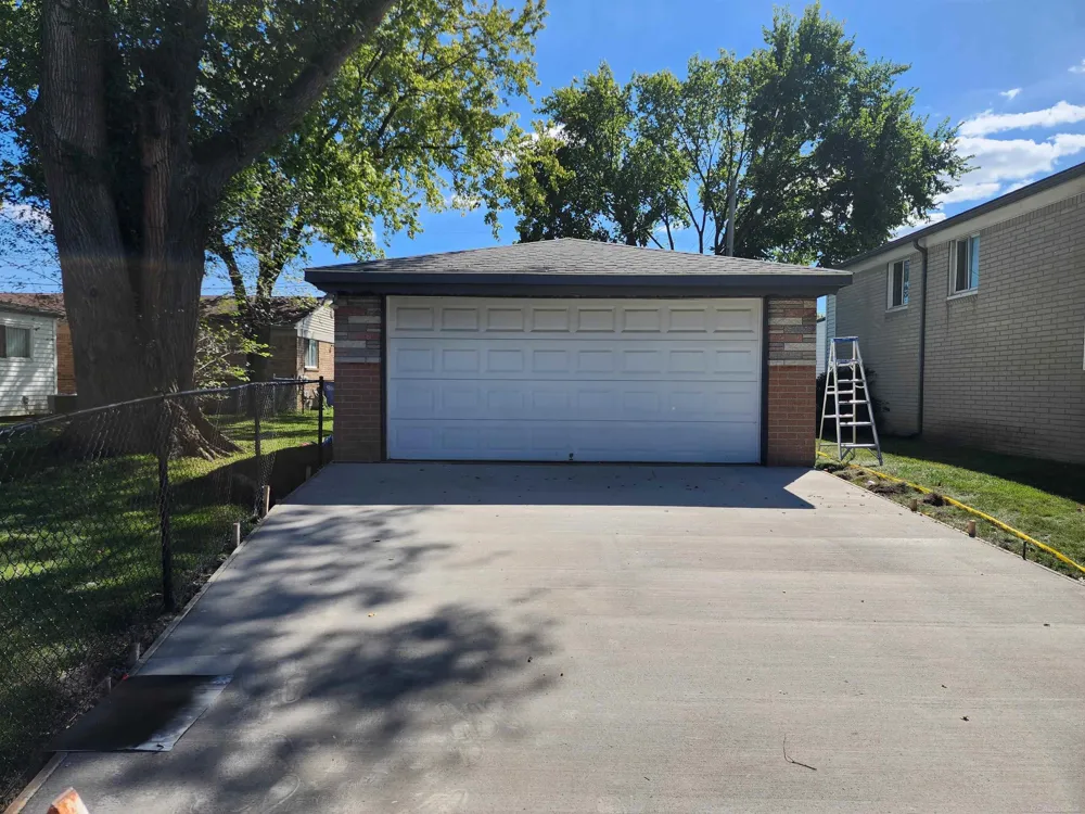 27055 Merideth Drive Warren City, MI 48092