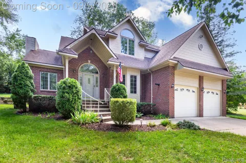 4070 Cottontail Lane