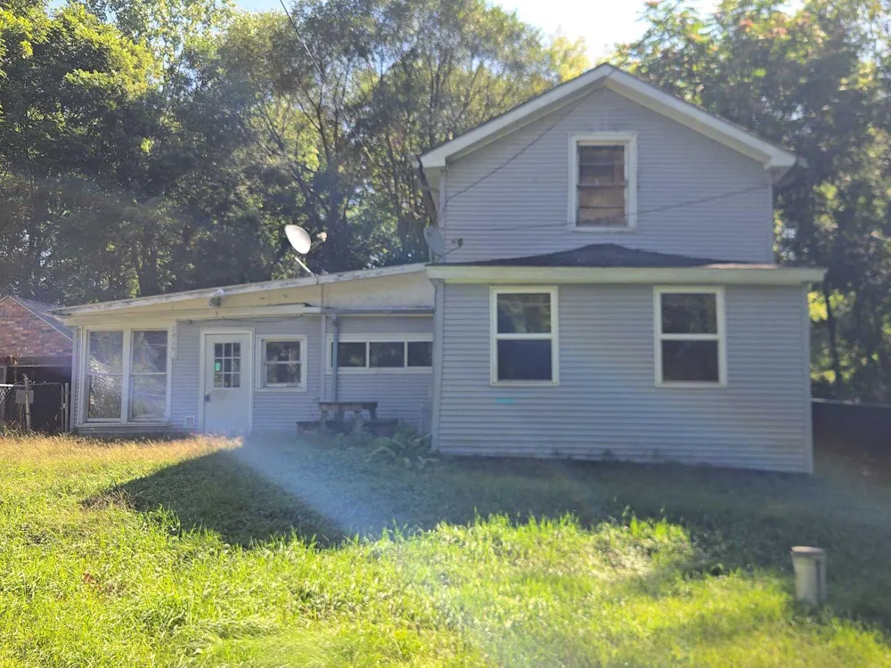 1915 River Street Blackman Charter Township, MI 49202
