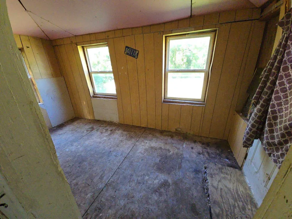 1915 River Street Blackman Charter Township, MI 49202