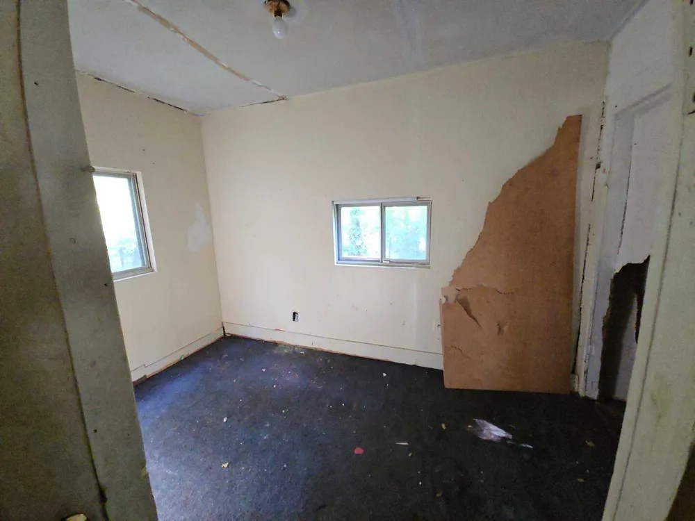1915 River Street Blackman Charter Township, MI 49202