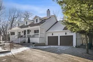 204 Talahi Trail Unknown, IN 46360