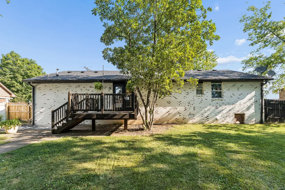 440 Lealand Ln Lebanon, TN 37087