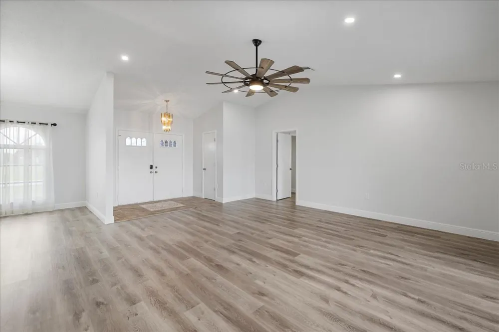 7095 BEARDSLEY STREET Englewood, FL 34224