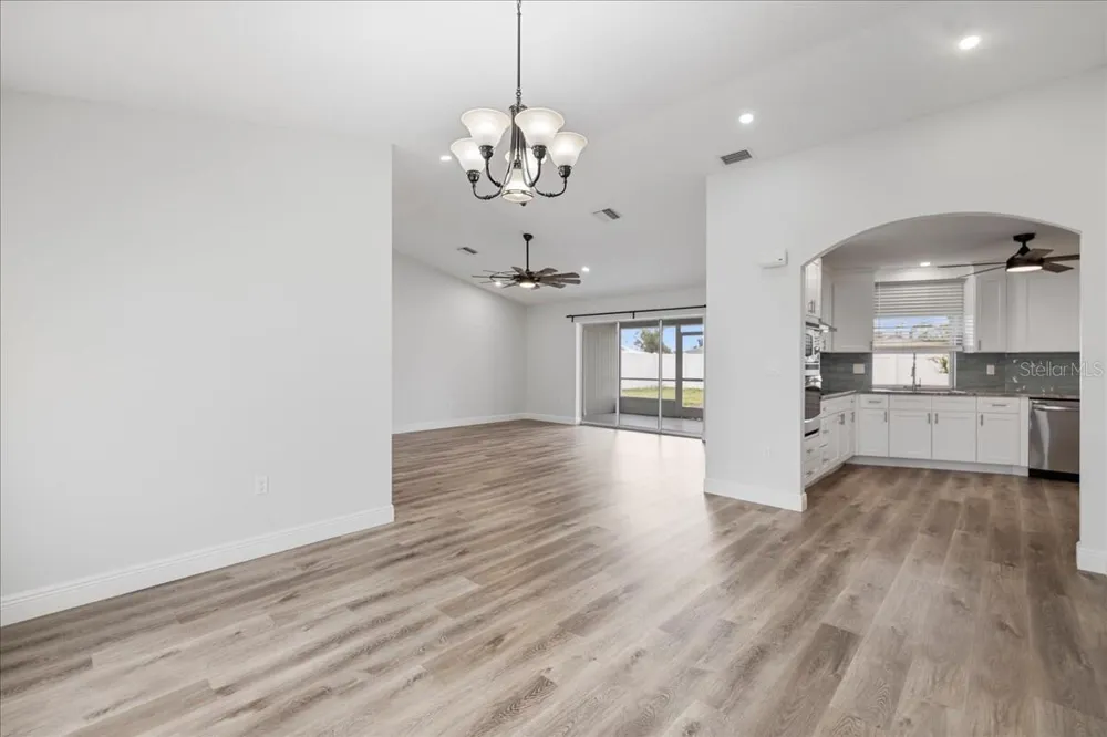 7095 BEARDSLEY STREET Englewood, FL 34224