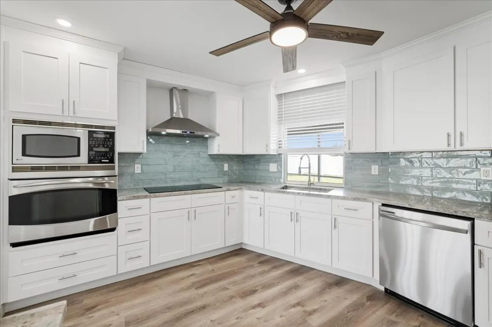 7095 BEARDSLEY STREET Englewood, FL 34224