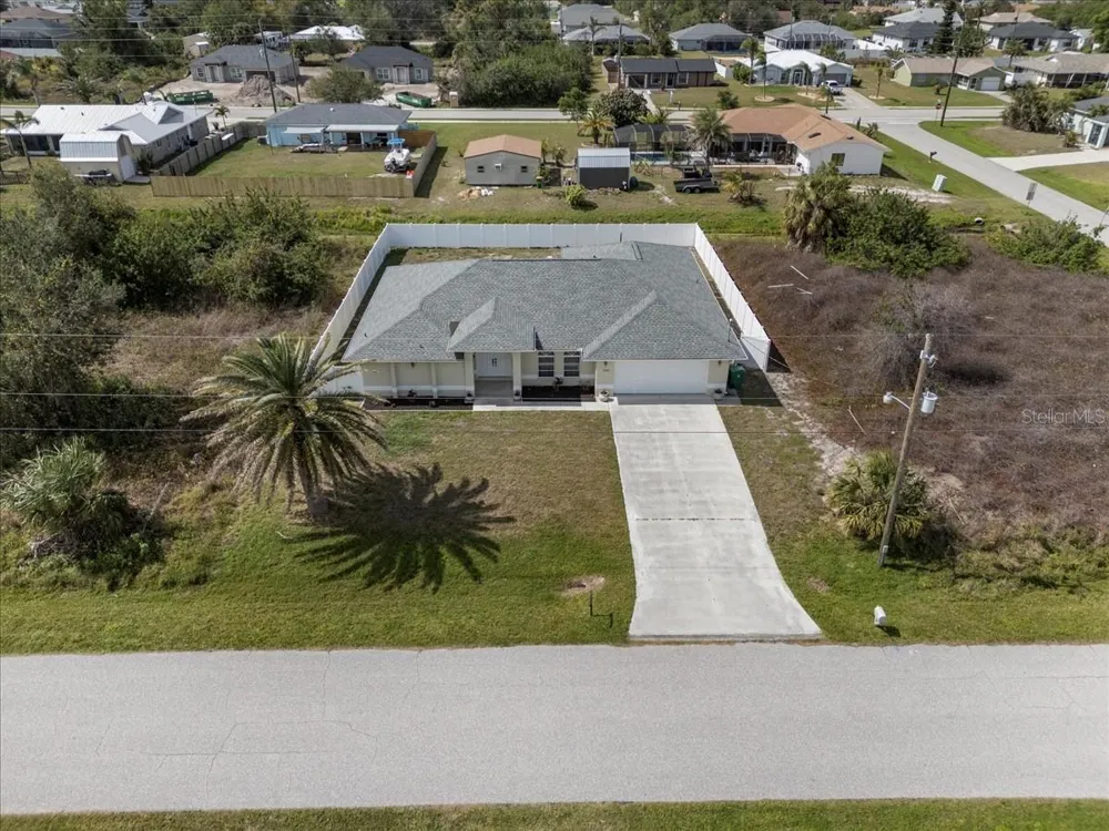 7095 BEARDSLEY STREET Englewood, FL 34224