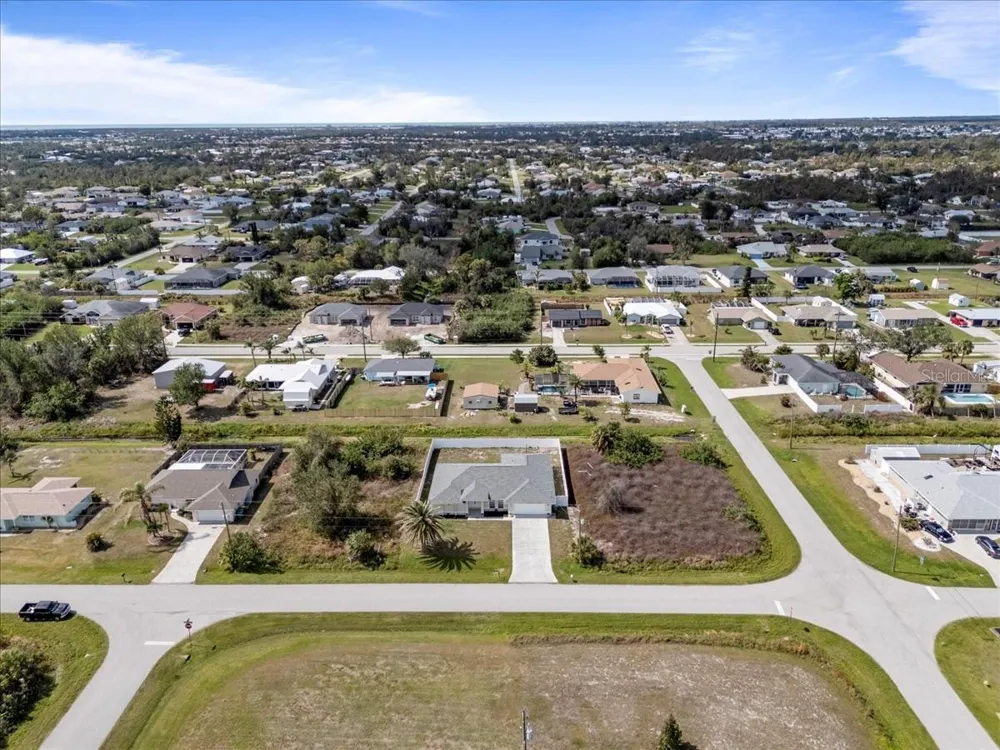 7095 BEARDSLEY STREET Englewood, FL 34224
