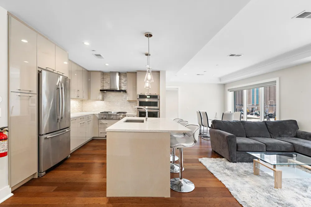 100 ETON ROW Weehawken, NJ 07086