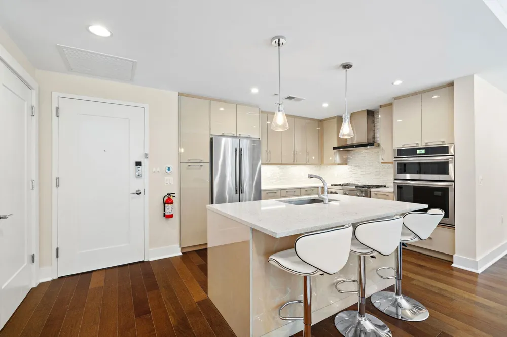 100 ETON ROW Weehawken, NJ 07086