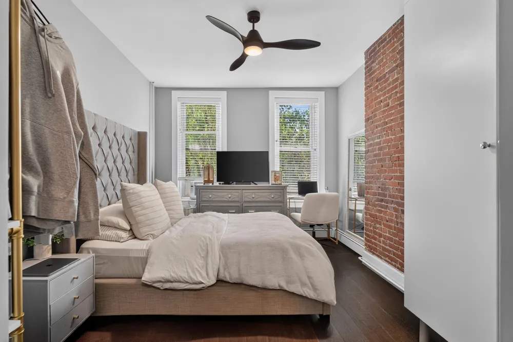 606 1ST ST Hoboken, NJ 07030